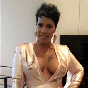 Meet your Posher, Edith